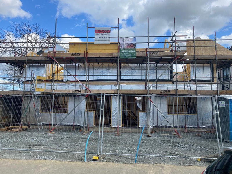 Armour scaffold on a job relevant to builder / developer
